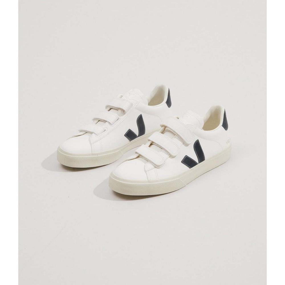 Veja RECIFE CHROMEFREE Men's Sneakers White/Black | NZ 310GSO